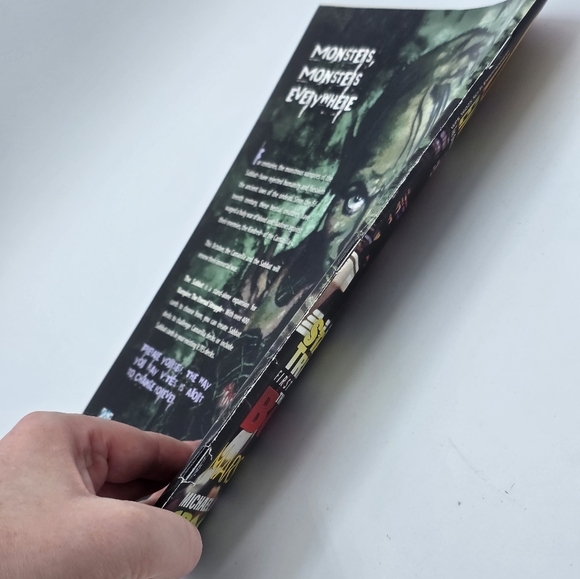 Vintage 1996 Sci-Fi Entertainment Magazine Star Trek & X-Files Issue - Picture 5 of 6